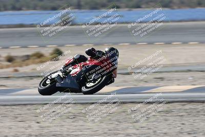 media/Nov-16-2025-Race Pace (Sun) [[8c5fa54630]]/Verified Riders/3-Turn 14 (1045am)/